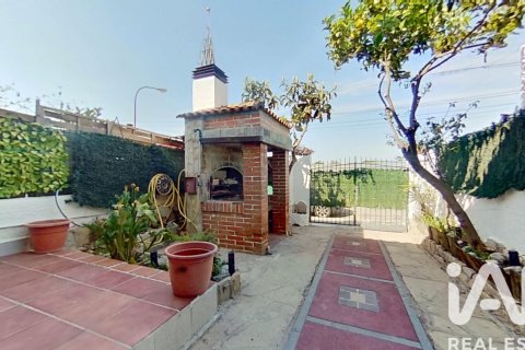 Radhus till salu i Creixell, Tarragona, Spanien 3 sovrum, 72 kvm. Nr. 172071 - foto 12