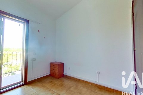 Radhus till salu i Creixell, Tarragona, Spanien 3 sovrum, 72 kvm. Nr. 172071 - foto 30