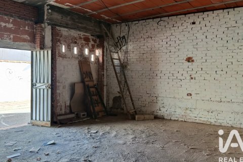 Liikekiinteistö vuokrattavana Meco, Madrid, Espanja , 218 m2 No. 172075 - kuva 3