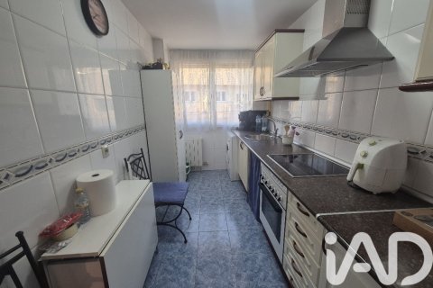 Apartment for sale in Villares de la Reina, Salamanca, Spain 3 bedrooms, 99 sq.m. No. 185033 - photo 27