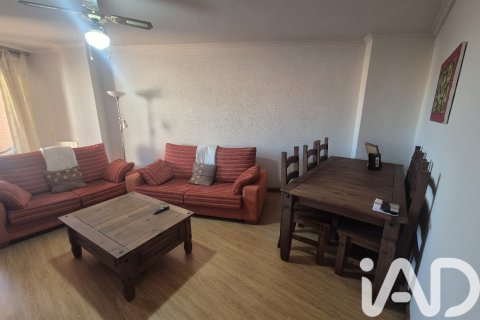 Apartment for sale in Villares de la Reina, Salamanca, Spain 3 bedrooms, 99 sq.m. No. 185033 - photo 2
