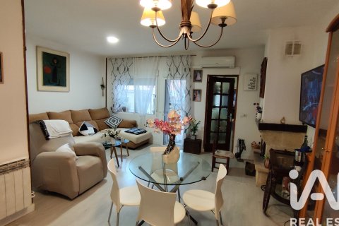 Villa zum Verkauf in Spanien 2 Schlafzimmer, 355 m2 Nr. 185031 - Foto 8