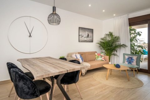 Bungalowi myytävänä Finestrat, Alicante, Espanja, 3 makuuhuonetta, 164.82 m2 No. 165126 - kuva 16