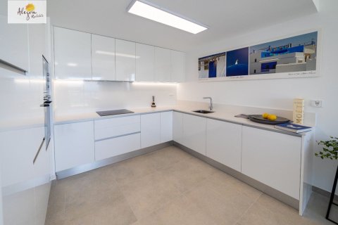 Apartment à vendre à Gran Alacant, Alicante, Espagne, 3 chambres, 97 m2 No. 165131 - photo 10