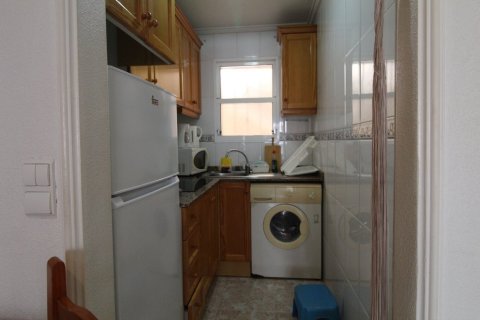 Apartment for rent in Torrevieja, Alicante, Spain 1 bedroom, 43 sq.m. No. 165130 - photo 6