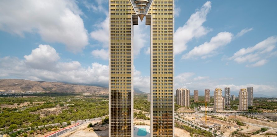 Wohnung in Benidorm, Alicante, Spanien 3 Schlafzimmer, 175.26 m2 Nr. 165129