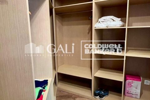 House for rent in Principado De Andorra (Ninguna Poblacion Tiene C.P.), Lleida, Spain 3 bedrooms, 200 sq.m. No. 160453 - photo 21