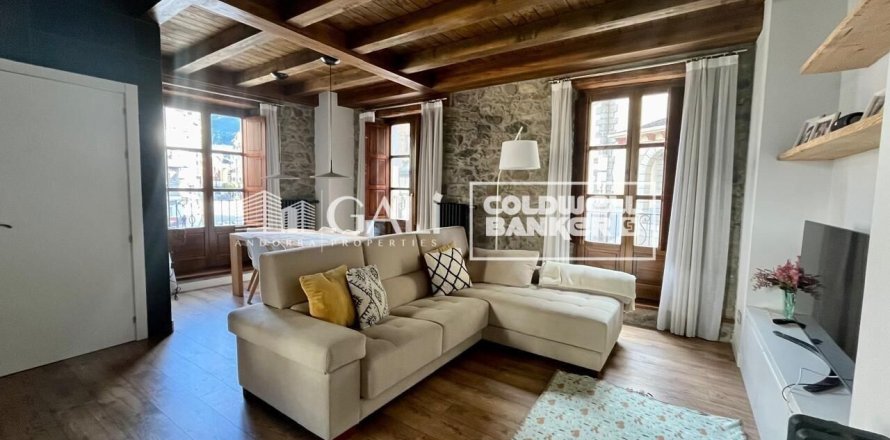 House in Principado De Andorra (Ninguna Poblacion Tiene C.P.), Lleida, Spain 3 bedrooms, 200 sq.m. No. 160453