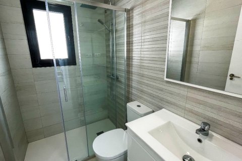 Продажа виллы в Пилар де ла Орадада, Аликанте, Испания 3 спальни, 116м2 №145074 - фото 11