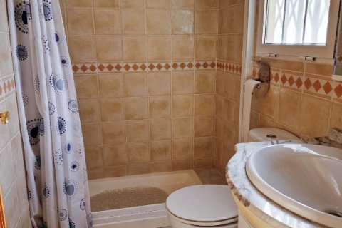 Продажа виллы в Плайя Фламенка II, Аликанте, Испания 4 спальни, 200м2 №145075 - фото 11