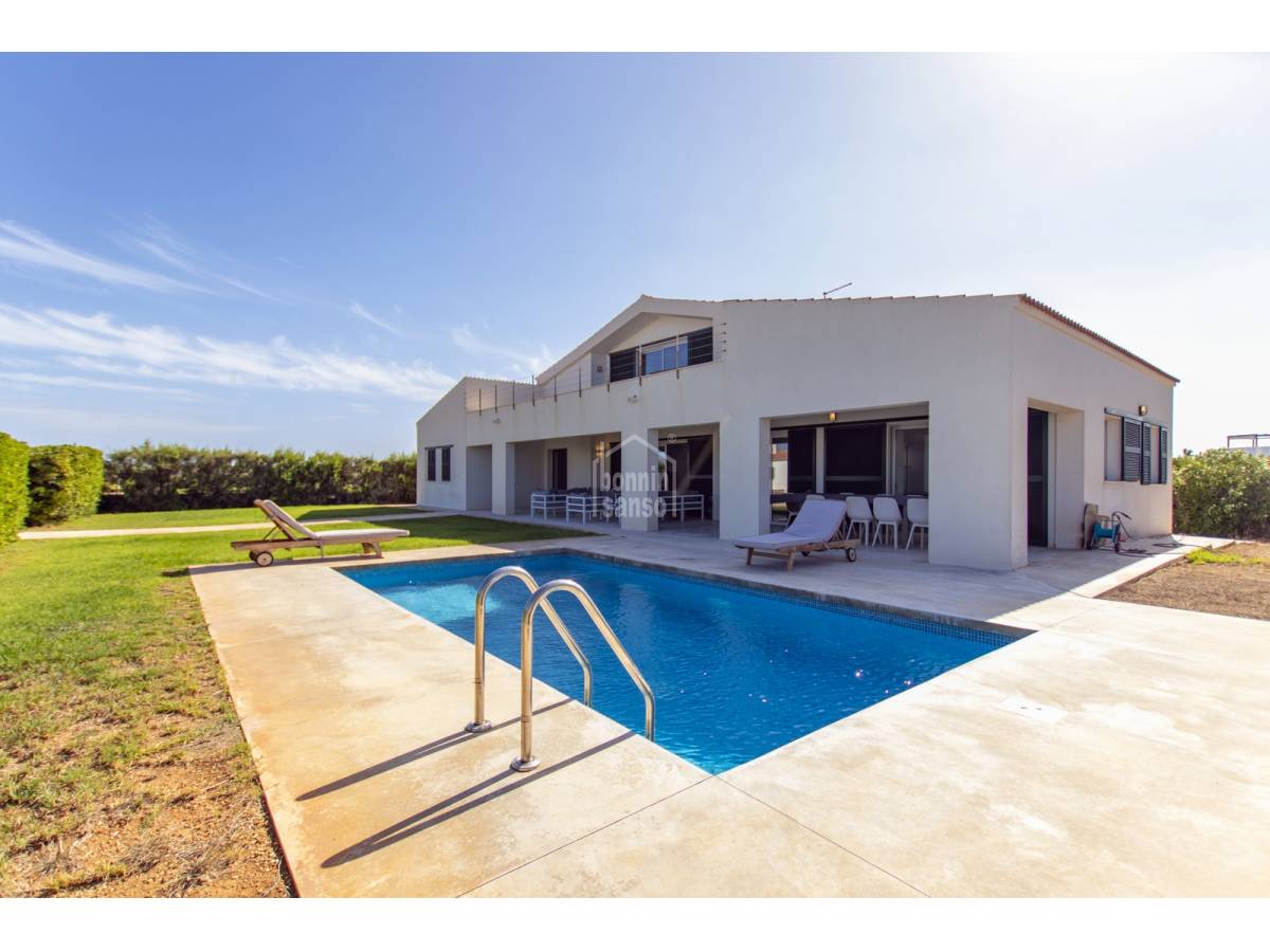 Villa a Es Mercadal, Menorca, Spagna 7 camere da letto, 230 mq. N° 76635