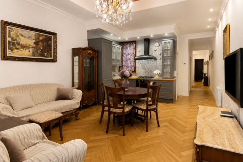 Apartamento en L'Eixample, Barcelona, España 3 dormitorios, 116 m2 No. 167288