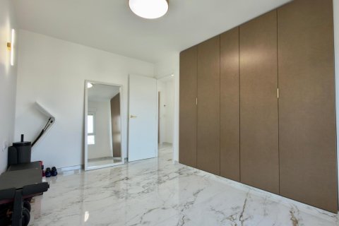 Apartment for sale in Benidorm, Alicante, Spain 108 sq.m. No. 167284 - photo 19