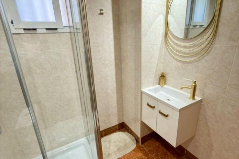 Apartamento en venta en Villajoyosa, Alicante, España 2 dormitorios, 98 m2 No. 166281 - foto 8