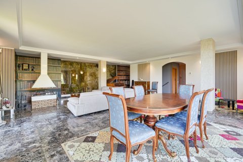 Dom w Platja D'aro, Girona, Hiszpania 4 sypialnie, 447 mkw. nr 166284 – zdjęcie 11