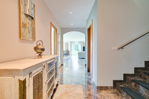 Dom w Platja D'aro, Girona, Hiszpania 4 sypialnie, 447 mkw. nr 166284 – zdjęcie 28