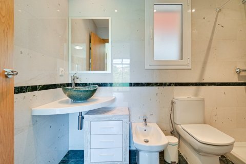 Dom w Platja D'aro, Girona, Hiszpania 4 sypialnie, 447 mkw. nr 166284 – zdjęcie 29