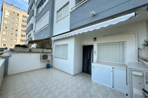 Apartment à vendre à Villajoyosa, Alicante, Espagne, 2 chambres, 55 m2 No. 166279 - photo 2