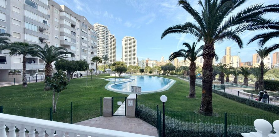 Apartment à Villajoyosa, Alicante, Espagne 2 chambres, 55 m2 No. 166279