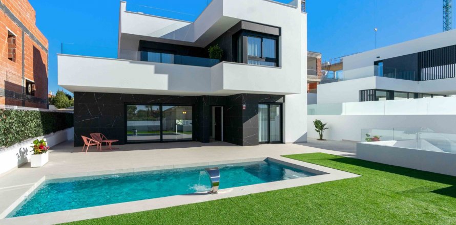 Villa Alicante, Spanien 3 sovrum, 136 kvm. Nr. 77056