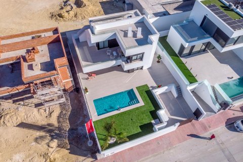 Villa till salu Alicante, Spanien 3 sovrum, 136 kvm. Nr. 77056 - foto 25