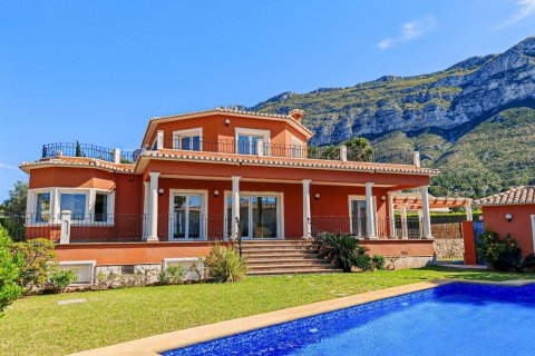Villa for sale in Denia, Alicante, Spain 4 bedrooms, 292 sq.m. No. 193605 - photo 6