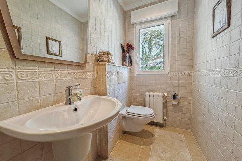 Villa for sale in Denia, Alicante, Spain 4 bedrooms, 292 sq.m. No. 193605 - photo 23