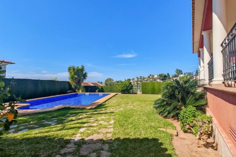 Villa for sale in Denia, Alicante, Spain 4 bedrooms, 292 sq.m. No. 193605 - photo 2