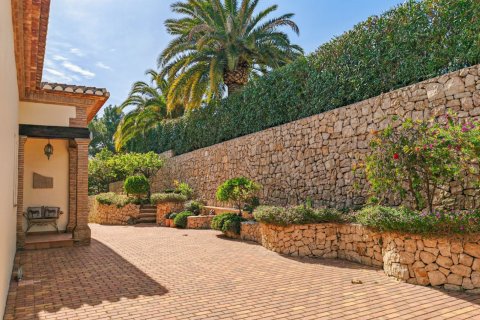 Villa for sale in Denia, Alicante, Spain 3 bedrooms, 181 sq.m. No. 193604 - photo 5