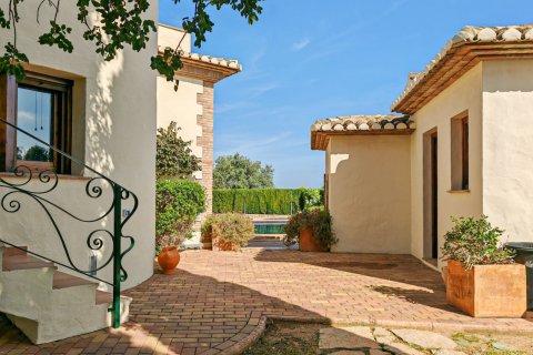 Villa for sale in Denia, Alicante, Spain 3 bedrooms, 181 sq.m. No. 193604 - photo 4