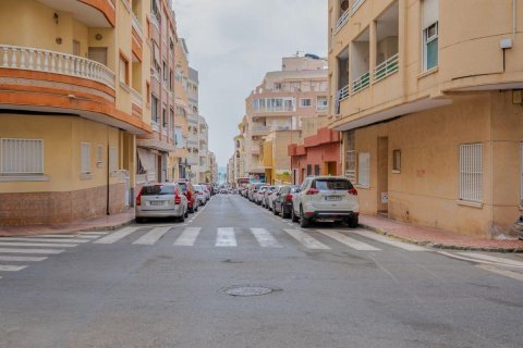 Dzīvoklis Torrevieja, Alicante, Spānijā 2 istabas, 55 m2 Nr. 196762