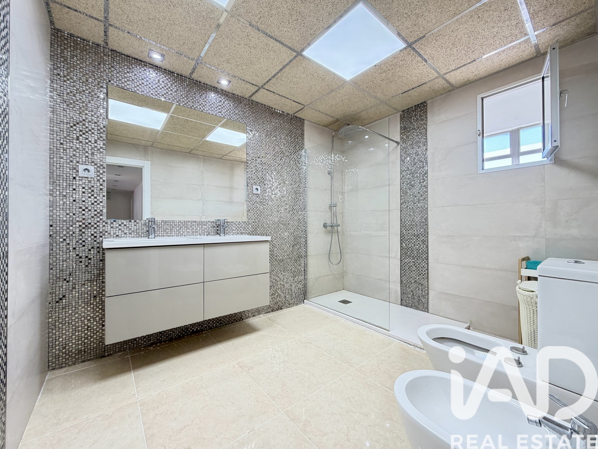 Apartamento en Murcia, España 2 dormitorios, 82 m2 No. 185121