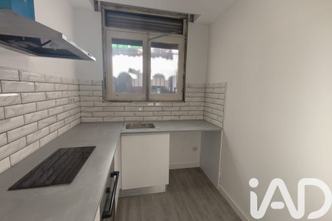 Huoneisto myytävänä El Vendrell, Tarragona, Espanja, 3 makuuhuonetta, 106 m2 No. 185122 - kuva 10