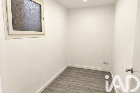 Huoneisto myytävänä El Vendrell, Tarragona, Espanja, 3 makuuhuonetta, 106 m2 No. 185122 - kuva 27