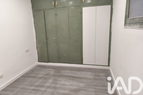 Huoneisto myytävänä El Vendrell, Tarragona, Espanja, 3 makuuhuonetta, 106 m2 No. 185122 - kuva 21