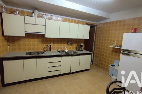 Villa à vendre en Espagne, 1 chambre, 747 m2 No. 185124 - photo 11