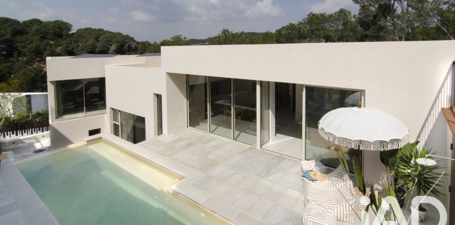 House à Sant Pere de Ribes, Barcelona, Espagne 5 chambres, 300 m2 No. 188112