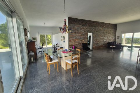 House à vendre à Alburquerque, Badajoz, Espagne, 3 chambres, 465 m2 No. 188114 - photo 29
