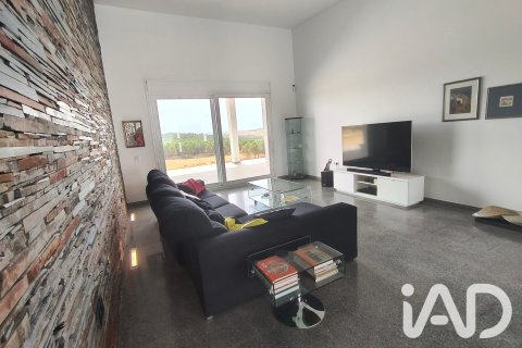 House à vendre à Alburquerque, Badajoz, Espagne, 3 chambres, 465 m2 No. 188114 - photo 24