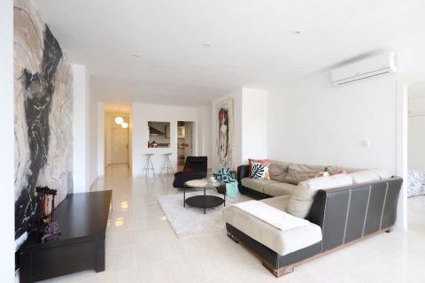 Wohnung zum Verkauf in Torrevieja, Alicante, Spanien 3 Schlafzimmer, 110 m2 Nr. 165407 - Foto 1