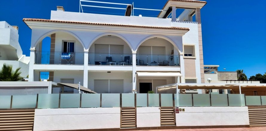 Bungalowi Ciudad Quesada, Alicante, Espanja 2 makuuhuonetta, 80 m2 No. 165404