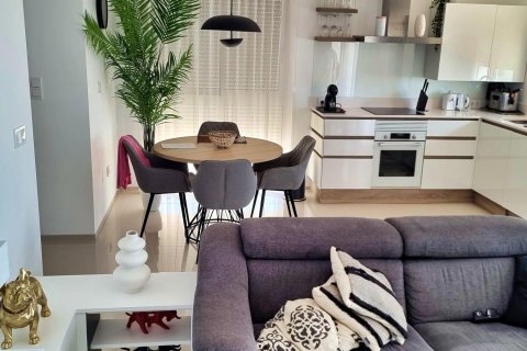 Bungalowi myytävänä Ciudad Quesada, Alicante, Espanja, 2 makuuhuonetta, 80 m2 No. 165404 - kuva 4