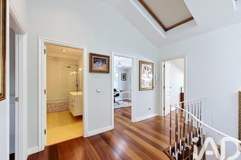 Talo myytävänä Cambados, Pontevedra, Espanja, 6 makuuhuonetta, 418 m2 No. 172487 - kuva 17