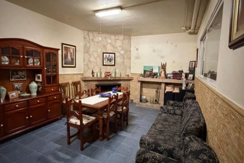 Casa in vendita a Mengibar, Jaen, Spagna 4 camere da letto, 290.34 mq. N° 172492 - foto 3
