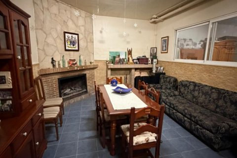 Casa in vendita a Mengibar, Jaen, Spagna 4 camere da letto, 290.34 mq. N° 172492 - foto 5