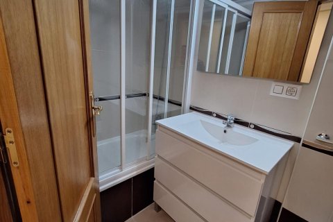 Apartament w Torrevieja, Alicante, Hiszpania 3 sypialnie, 130 mkw. nr 168781 – zdjęcie 8