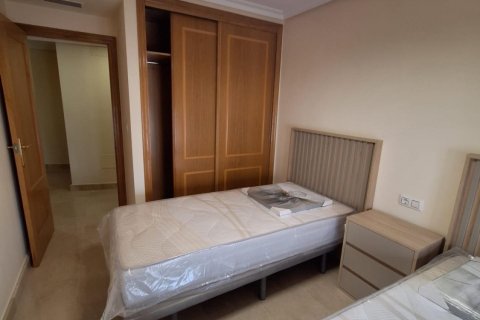 Apartament w Torrevieja, Alicante, Hiszpania 3 sypialnie, 130 mkw. nr 168781 – zdjęcie 12
