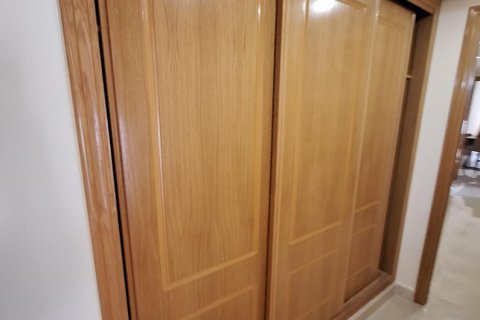 Apartament w Torrevieja, Alicante, Hiszpania 3 sypialnie, 130 mkw. nr 168781 – zdjęcie 18