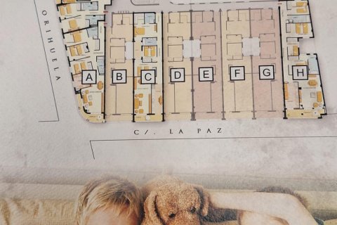 Apartament w Torrevieja, Alicante, Hiszpania 3 sypialnie, 130 mkw. nr 168781 – zdjęcie 23