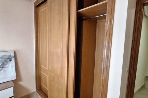 Apartament w Torrevieja, Alicante, Hiszpania 3 sypialnie, 130 mkw. nr 168781 – zdjęcie 10